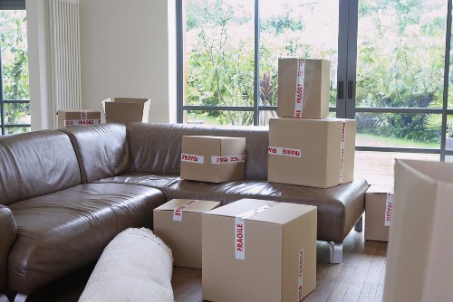 Apartment and house removals services in Clapham