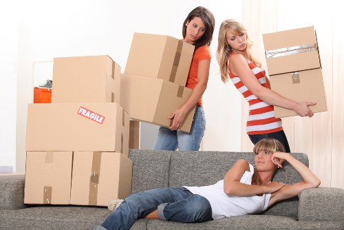 Well-organised storage options in Clapham for households and businesses